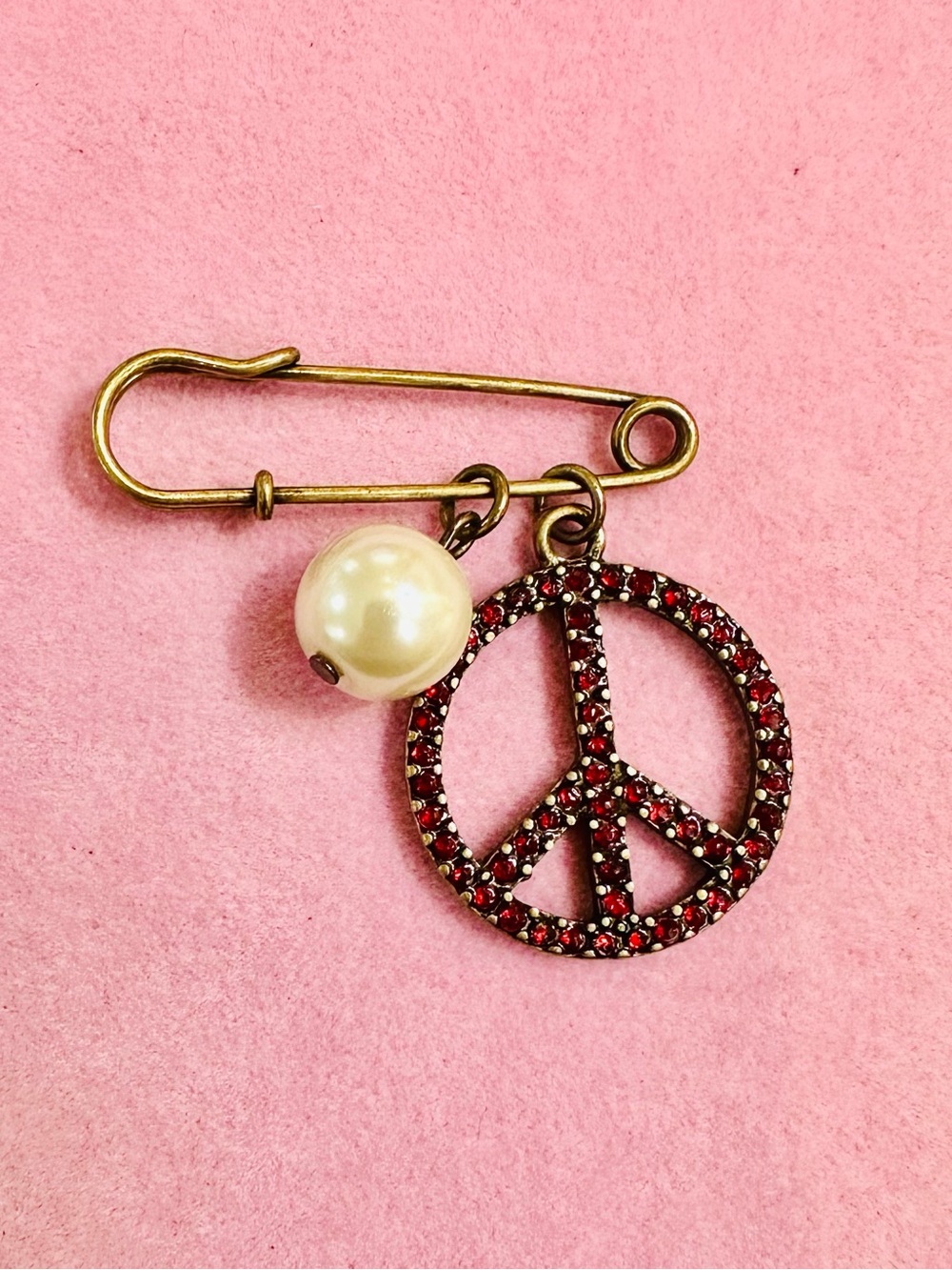 NWOT Red Rhinestone Peace Sign Pearl Safety Pin Brooch
